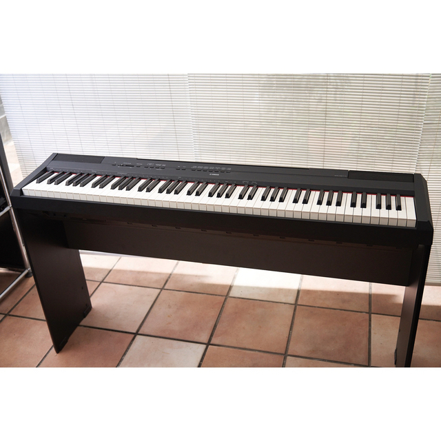 ヤマハ(ヤマハ)の【値下げ】YAMAHA 電子ピアノ P-115B 中古 近隣送料無料 楽器の鍵盤楽器(電子ピアノ)の商品写真