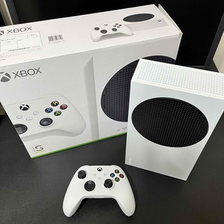 エックスボックス(Xbox)の XBOX  series S(家庭用ゲーム機本体)