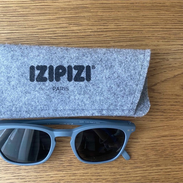 IZIPIZI(イジピジ)のIZIPIZIサングラス レディースのファッション小物(サングラス/メガネ)の商品写真