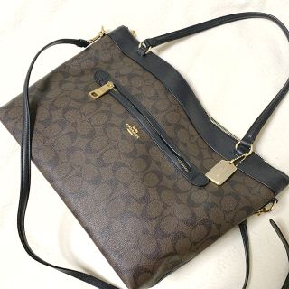 コーチ(COACH)の美品coach コーチ　ショルダートートバッグ(トートバッグ)