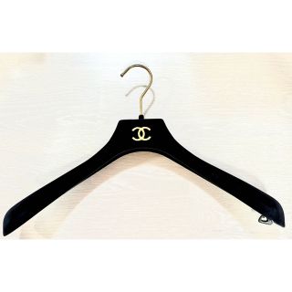 シャネル(CHANEL)のBBB☆★CHANEL 太ハンガー ジャケット スーツ★☆残1(その他)