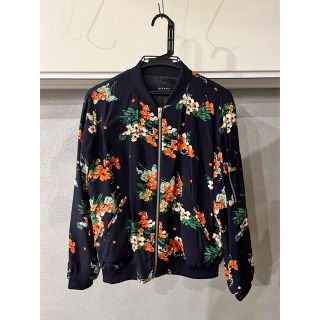 ザラ(ZARA)のZARA  花柄ブルゾン(ブルゾン)