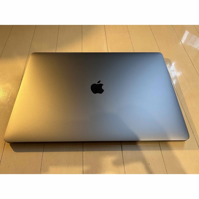 Mac (Apple)(マック)のMacBook Pro 16インチ 2019 Intel Core i7 1TB スマホ/家電/カメラのPC/タブレット(ノートPC)の商品写真