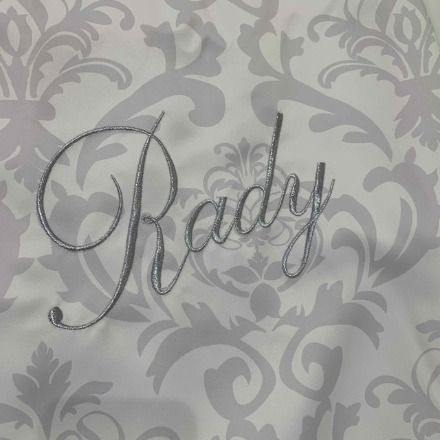 Rady(レディー)のrady ダマスク柄　ダマスク　カーテン　135サイズ インテリア/住まい/日用品のカーテン/ブラインド(カーテン)の商品写真