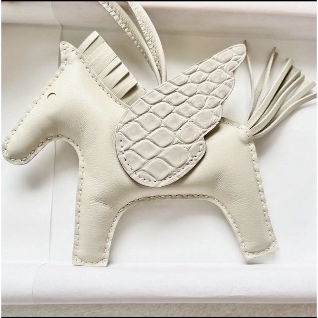 爆買い大得価】 Hermes - 新品未使用品!HERMES.ロデオMMサイズ.クレ