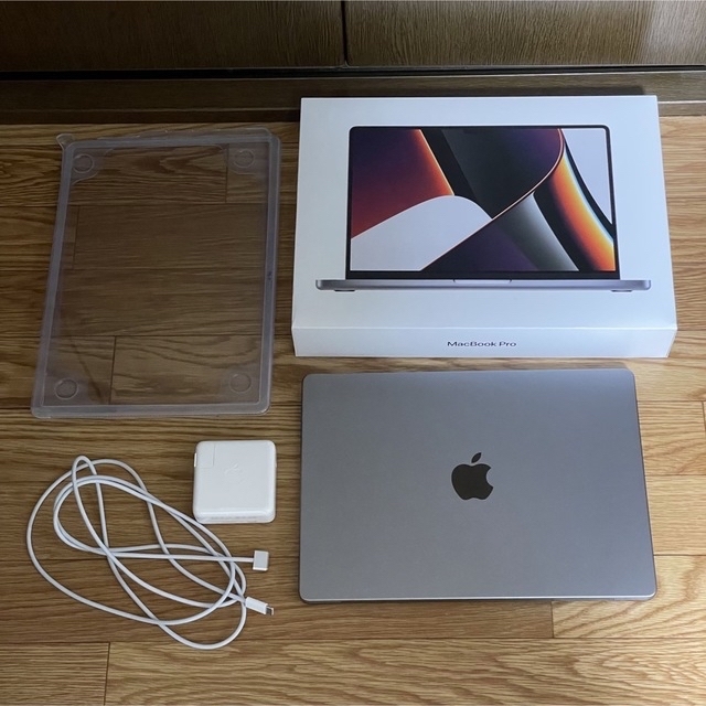 ケース付 MacBook Pro （Retina 13インチ 2015年モデル）