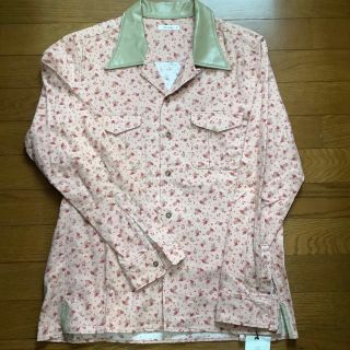 イッティービッティー(ITTY BITTY)のitty bitty 花柄シャツ(シャツ)