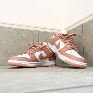 NIKE - ナイキ ダンク ロー ローズウィスパー 23.5cmの通販 by