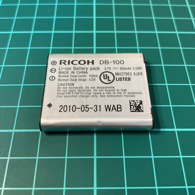 RICOH(リコー)のRICOH リコー DB-100 スマホ/家電/カメラのカメラ(その他)の商品写真