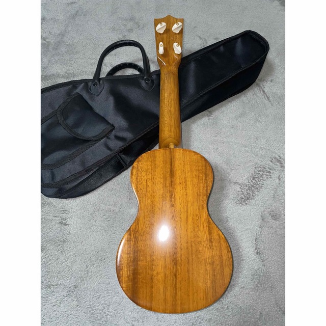 FAMOUZ(フェイマス)のyanshi様　専用   楽器のウクレレ(ソプラノウクレレ)の商品写真