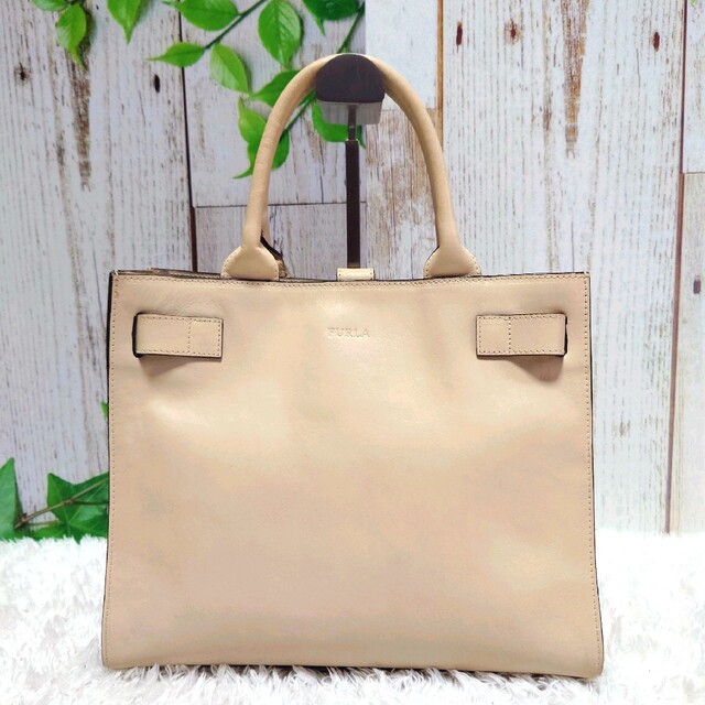 FURLA フルラ GRETA グレタ ゴールド金具 レザー イタリア製 本革 ...