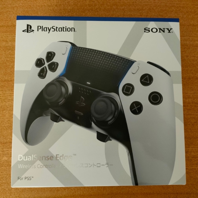 SONY(ソニー)の新品未開封品 DualSense Edge ワイヤレスコントローラー エンタメ/ホビーのゲームソフト/ゲーム機本体(家庭用ゲーム機本体)の商品写真