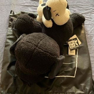 ユニクロ(UNIQLO)のKAWS スヌーピー UNIQLO BLACK（S/L）WHITE（S）(ぬいぐるみ)