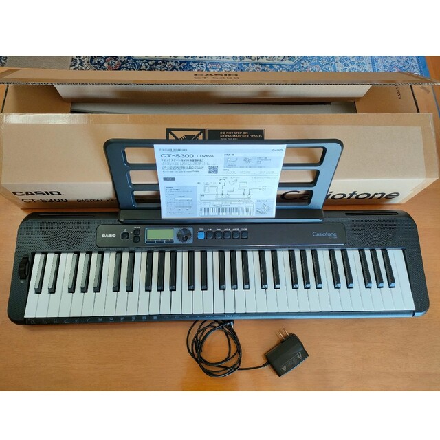 CASIO(カシオ)のCASIO　キーボード　電子ピアノ　CT-S300 楽器の鍵盤楽器(キーボード/シンセサイザー)の商品写真