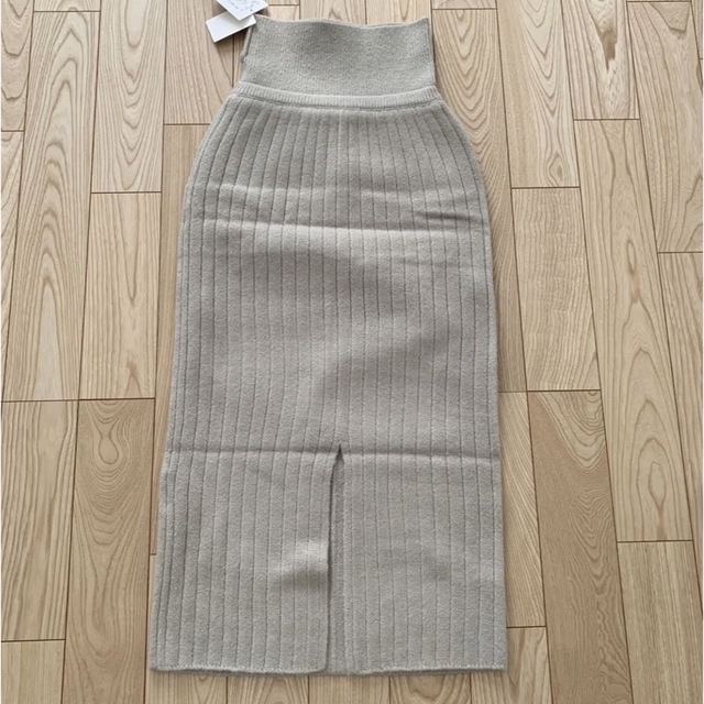 MERCURYDUO(マーキュリーデュオ)の新品　マーキュリーデュオ　ニットスカート　極暖　タイトスカート　ハイウエスト レディースのスカート(ロングスカート)の商品写真