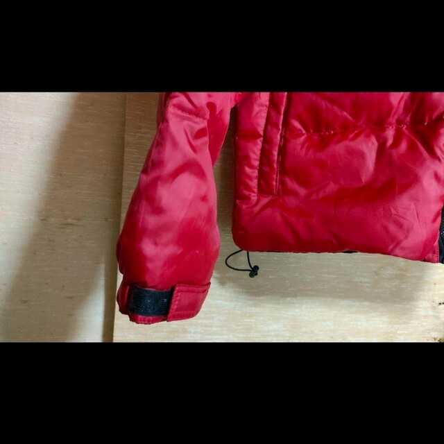ダウンコート　赤☓黒 メンズのジャケット/アウター(ダウンジャケット)の商品写真