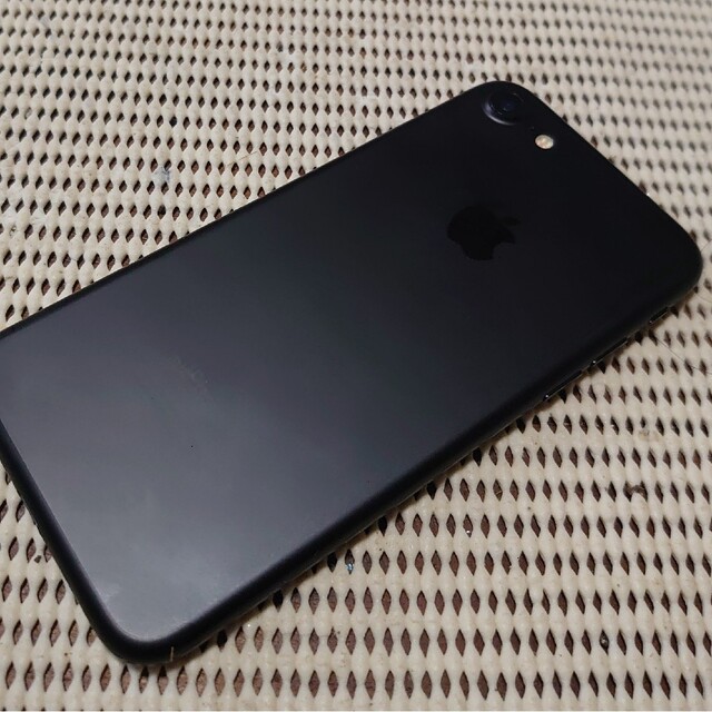 完動品SIMフリー液晶無傷iPhone7本体32GBブラックDOCOMO判定○ 完動品SIMフリー液晶無傷iPhone7本体32GBブラックDOCOMO判定○