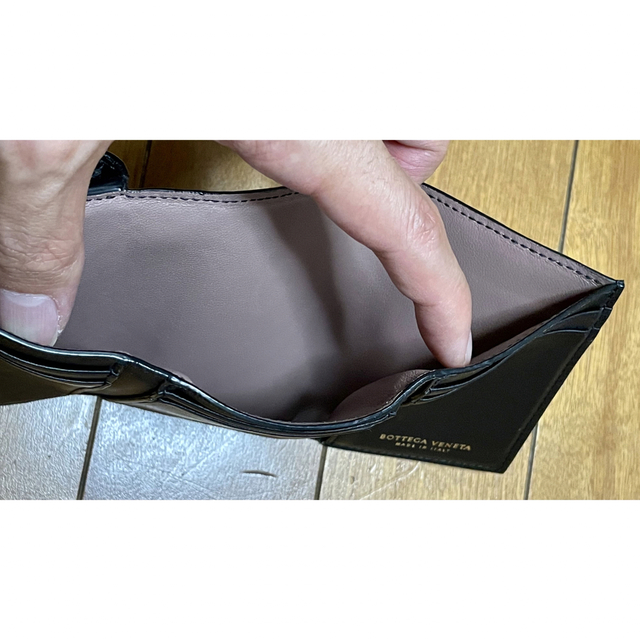 毎回完売 美品 ボッテガヴェネタ イントレチャート 財布 イントレ
