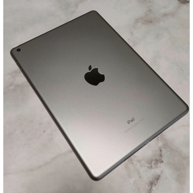 Apple iPad 32GB 第5世代 美品