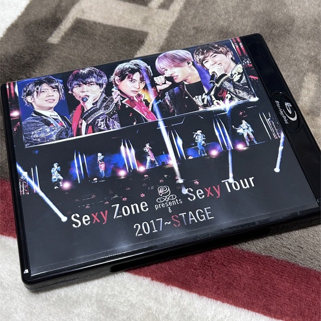 Sexy Zone(セクシー ゾーン)のSexyZone　Presents　SexyTour～STAGE（Blu エンタメ/ホビーのDVD/ブルーレイ(アイドル)の商品写真