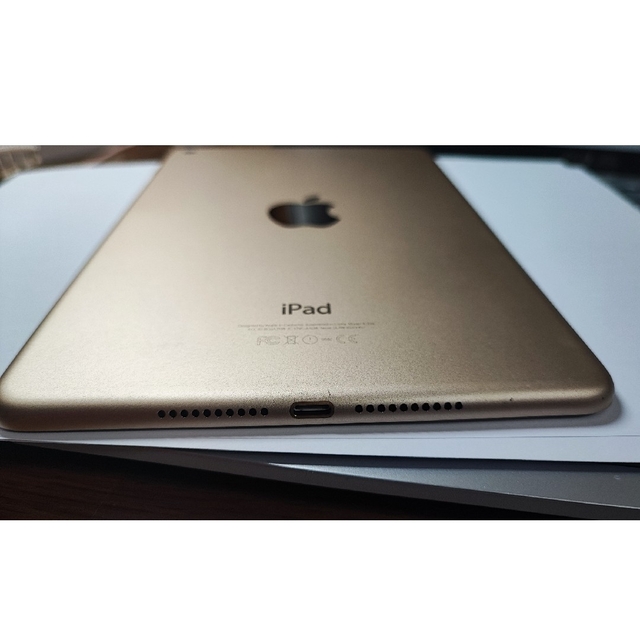 【美品】ケース付き Apple iPad mini4 64gb ゴールドWi