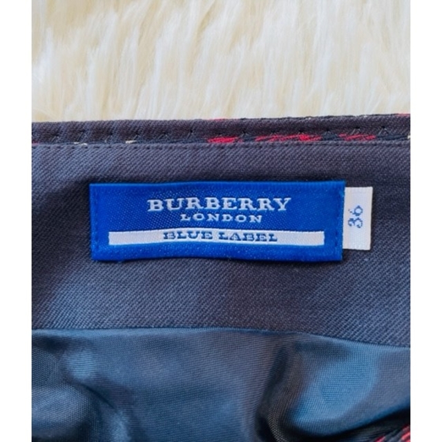 BURBERRY BLUE LABEL(バーバリーブルーレーベル)の【BURBERRY BLUELABEL】ベルテッド膝丈スカート チェック 36 レディースのスカート(ひざ丈スカート)の商品写真