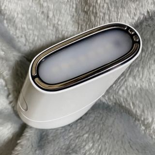 アモーレパシフィック(AMOREPACIFIC)の【限定お値下げ‼️】メイクオン　スキンライトセラピー(フェイスケア/美顔器)