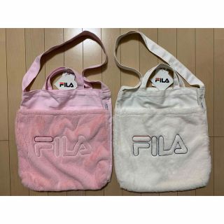 フィラ(FILA)の【新品】 FILA ボアトートバッグ◆ホワイト＆ピンク◆２点セット◆匿名配送(トートバッグ)