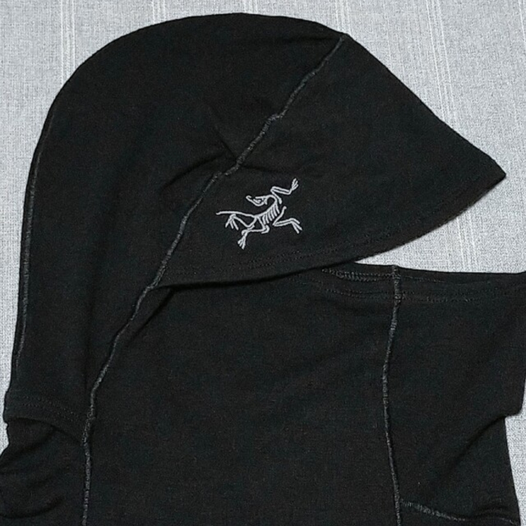 ARC'TERYX(アークテリクス)のアークテリクス　バラクラバ　ブラック黒色　目出し帽　ニット帽　ビーニー　新品 メンズの帽子(ニット帽/ビーニー)の商品写真