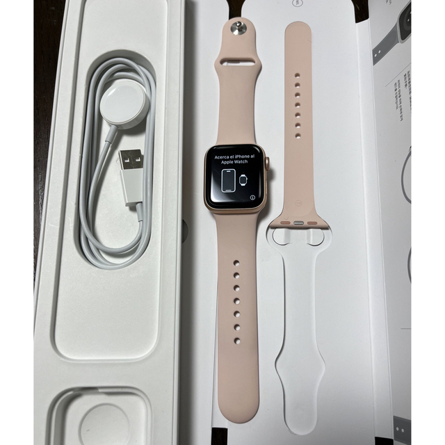 アップル Apple Watch SE - 40mmゴールド[MKQ03J/A]