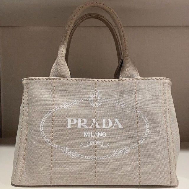 メール便無料】 PRADA - 極美品♥︎PRADA♥︎カナパ♥︎現行品