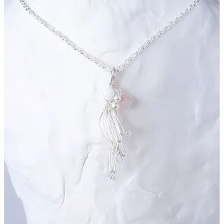 ローズクォーツ&マザーオブパールの天使の翼のネックレス(ネックレス)