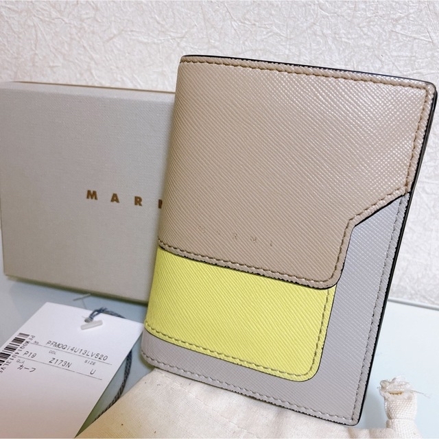 Marni(マルニ)のマルニ　MARNI 折り財布　カーフ レディースのファッション小物(財布)の商品写真