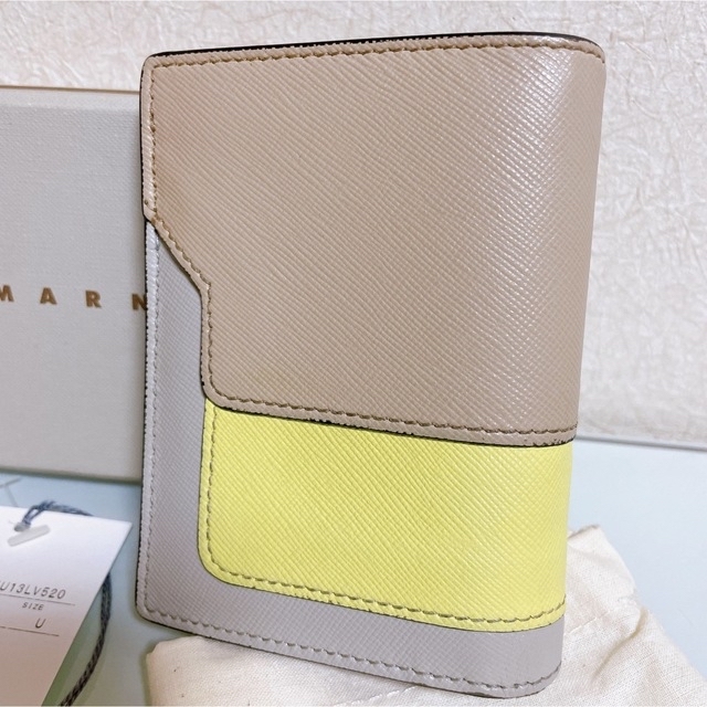 Marni(マルニ)のマルニ　MARNI 折り財布　カーフ レディースのファッション小物(財布)の商品写真