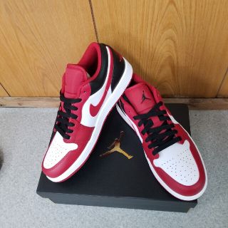 ナイキ(NIKE)のNIKE　JORDAN1 ナイキ　エアジョーダン(スニーカー)