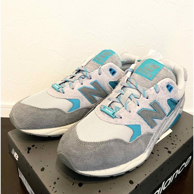 New Balance(ニューバランス)の希少Palace × New Balance 580新品未使用30cm国内正規品 メンズの靴/シューズ(スニーカー)の商品写真