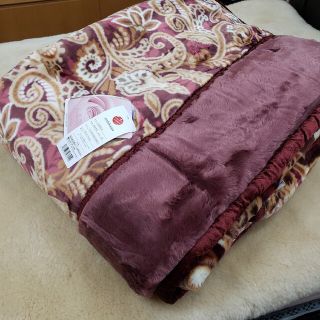 ニシカワ(西川)の新品　西川　二枚合わせ毛布　ダブル　アクリル　掛け布団　ボリューム　あったか(毛布)