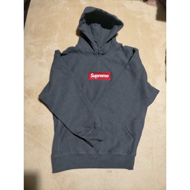 セール■新品■supremeBox Logo Hooded パーカー  Ｌ