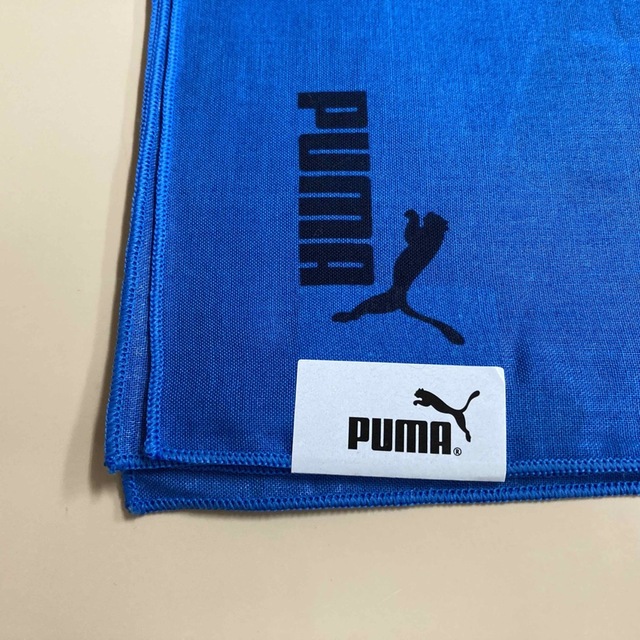 PUMA(プーマ)の【新品未使用】PUMAハンカチ4枚セット キッズ/ベビー/マタニティのこども用ファッション小物(その他)の商品写真