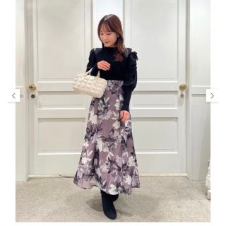 ジルバイジルスチュアート(JILL by JILLSTUART)のフロッキーフラワースカート　JILL by JILLSTUART(ロングスカート)