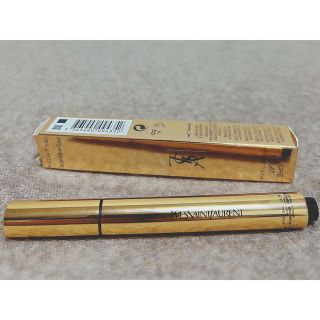 イヴサンローランボーテ(Yves Saint Laurent Beaute)の【新品未使用】YSL イヴサンローラン ラディアントタッチ コンシーラー 02 (コンシーラー)