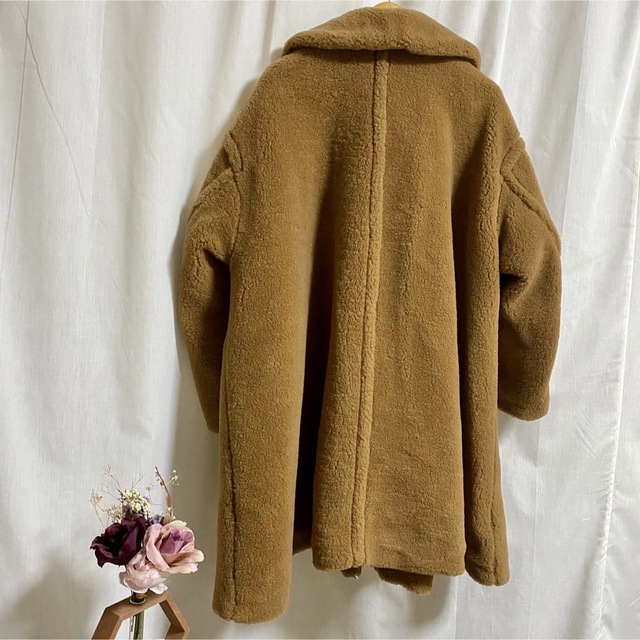 CLANE(クラネ)のクラネ正規品！新品紙タグ付★ボアコートVOLUME FLARE BOA COAT レディースのジャケット/アウター(ロングコート)の商品写真