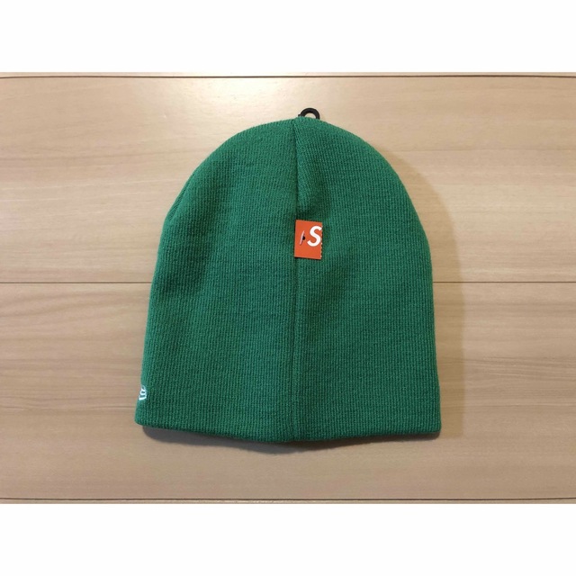 Supreme(シュプリーム)のシュプリーム　New Era S Logo Beanie　グリーン メンズの帽子(ニット帽/ビーニー)の商品写真