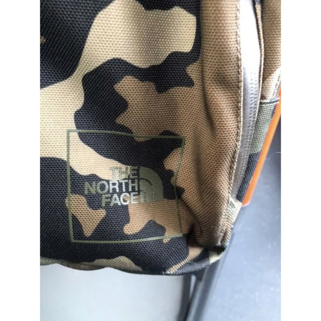 THE NORTH FACE(ザノースフェイス)のTHE NORTH FACE 迷彩柄パソコンショルダーバッグ メンズのバッグ(ビジネスバッグ)の商品写真