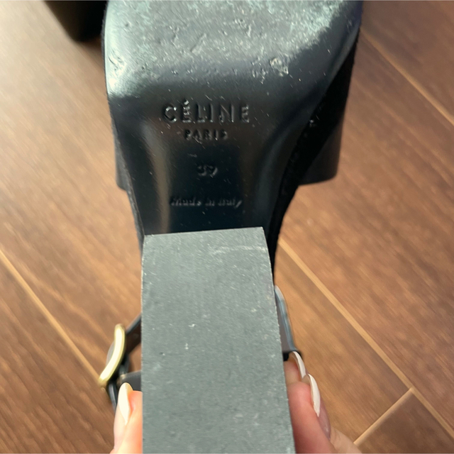 celine(セリーヌ)のCELINE プラットフォームベルトサンダル レディースの靴/シューズ(サンダル)の商品写真