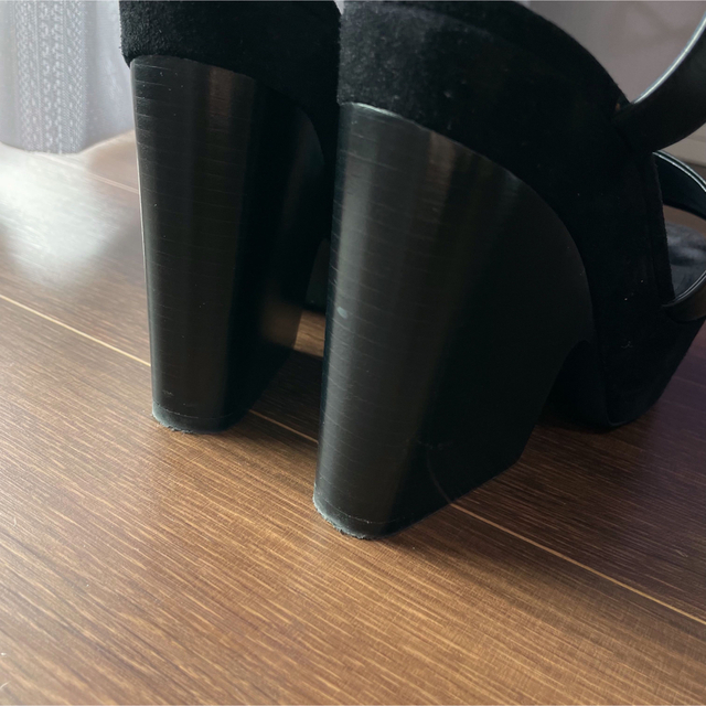 celine(セリーヌ)のCELINE プラットフォームベルトサンダル レディースの靴/シューズ(サンダル)の商品写真