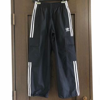 アディダス(adidas)の『新品』3ストライプ カーゴパンツ オリジナルス パンツ  GN3449(その他)