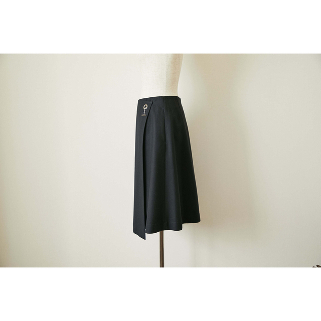 【未使用】SATOKA　サトカ　スカート　ケイト　size0 レディースのスカート(ひざ丈スカート)の商品写真