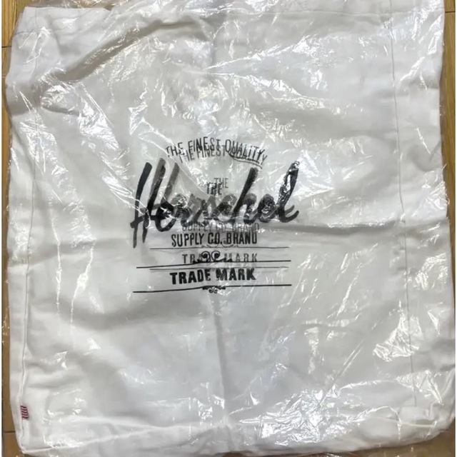 Herschel Supply(ハーシェルサプライ)のHerschel ハーシェル トートバッグ   マチあり　白 レディースのバッグ(トートバッグ)の商品写真