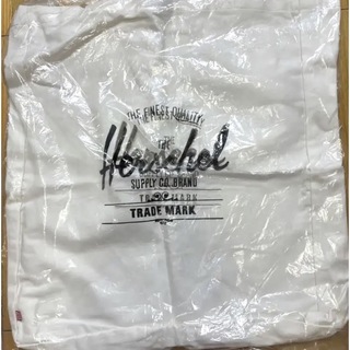 ハーシェルサプライ(Herschel Supply)のHerschel ハーシェル トートバッグ   マチあり　白(トートバッグ)